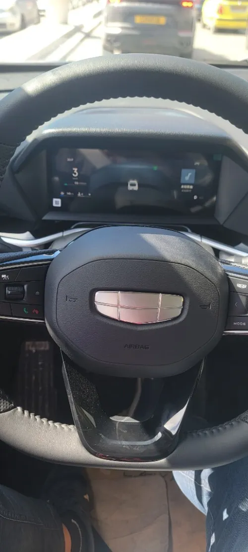 Geely Coolray 2026 Silver