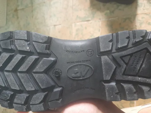 Bottes de sécurité Aures Footwear  Pointure 42