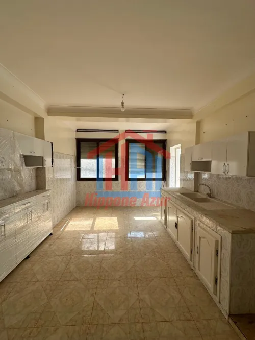 Location Appartement F4 Annaba Annaba