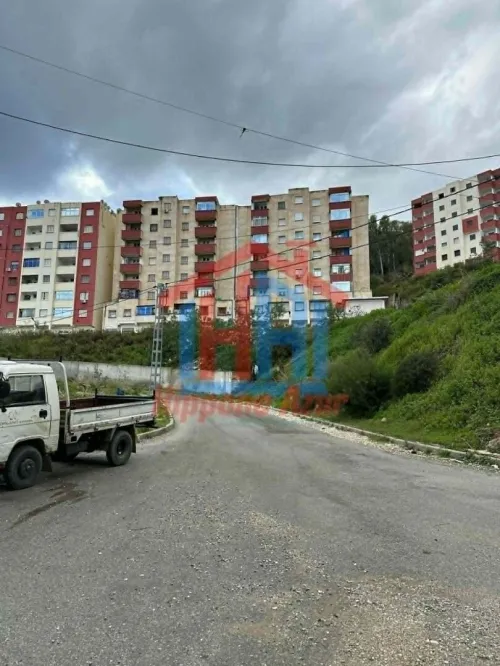 Location Appartement F4 Annaba Annaba