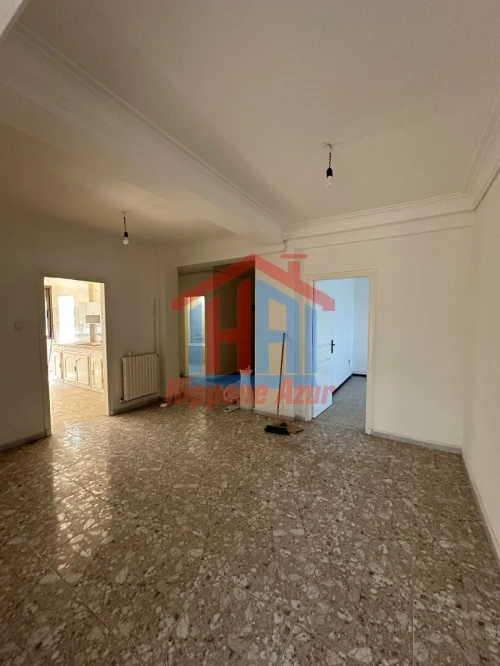 Location Appartement F4 Annaba Annaba