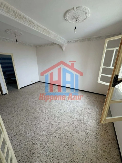 Location Appartement Niveau de villa F4 Annaba Annaba