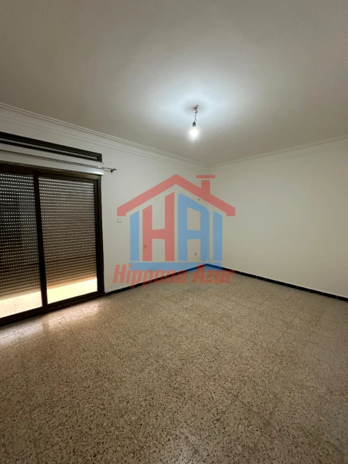 Location Appartement F4 Annaba Annaba