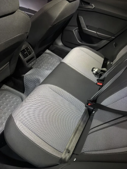 Seat SEAT LEON 1.5 2025 eTSI Hybrid 115 DSG7 Business