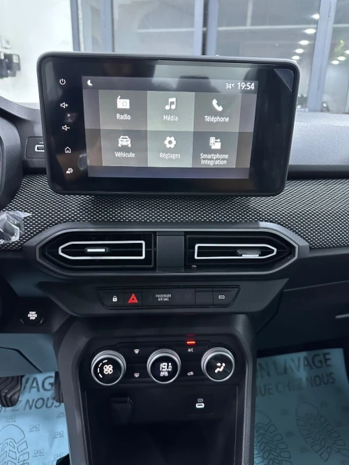 Dacia LOGAN 2025 