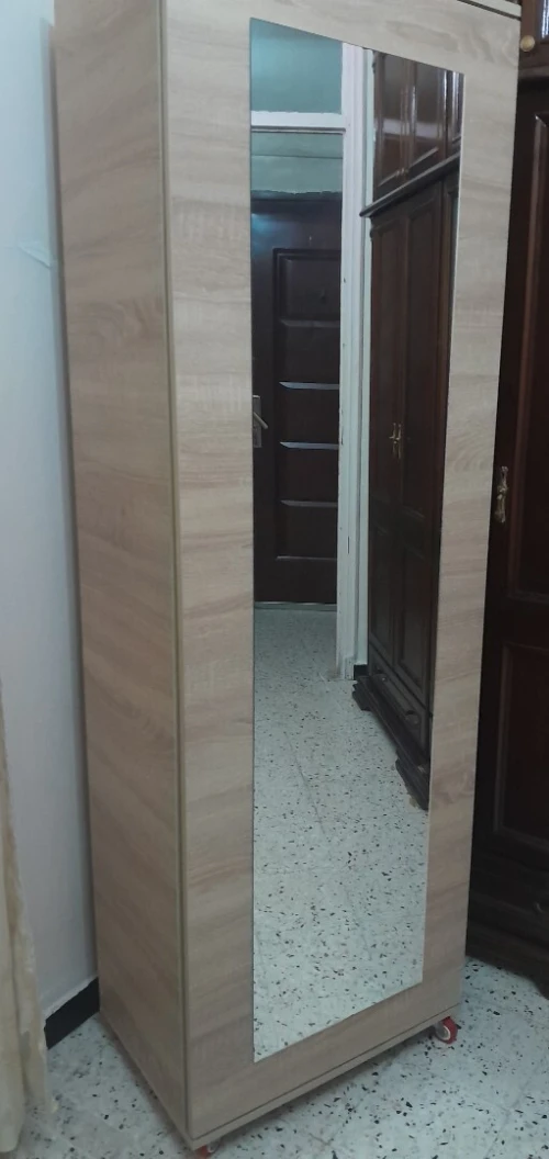 Armoire