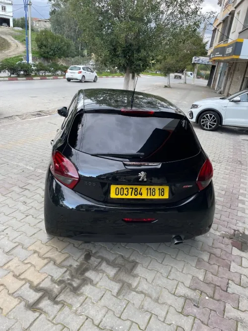 Peugeot 208 2018 GT Line