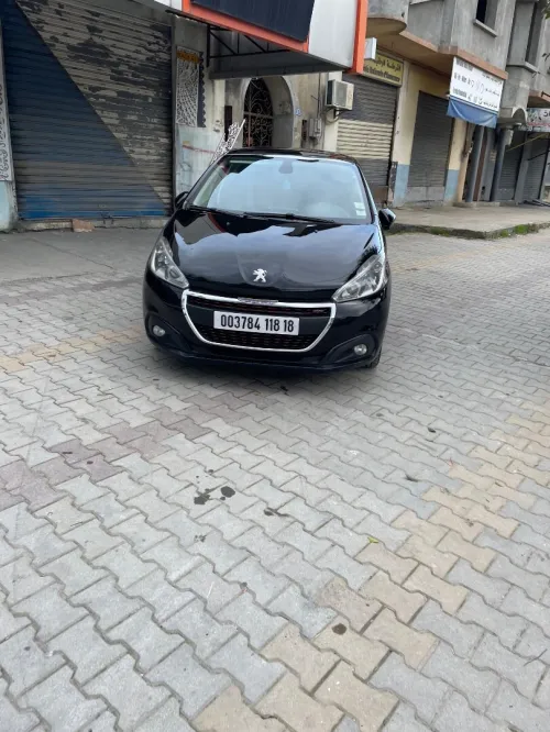 Peugeot 208 2018 GT Line