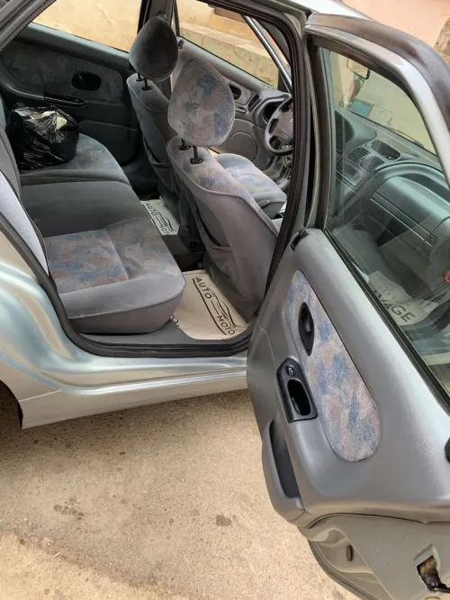 Renault Laguna 1 1996 Laguna 1