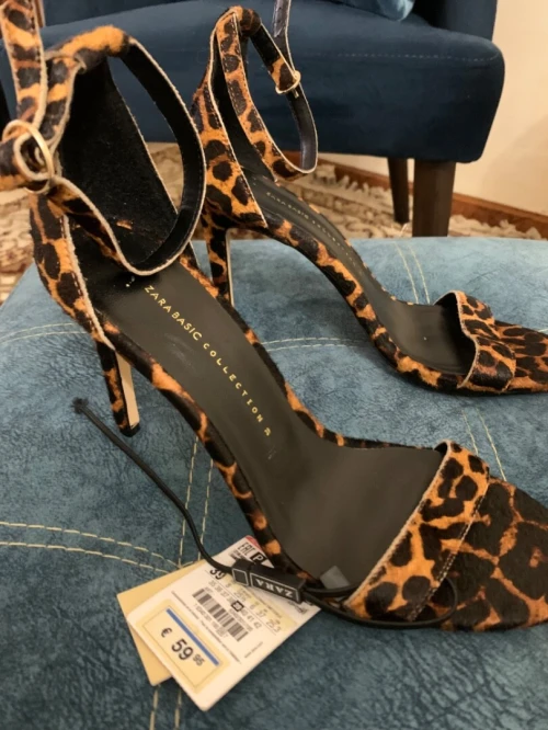 Talons Zara