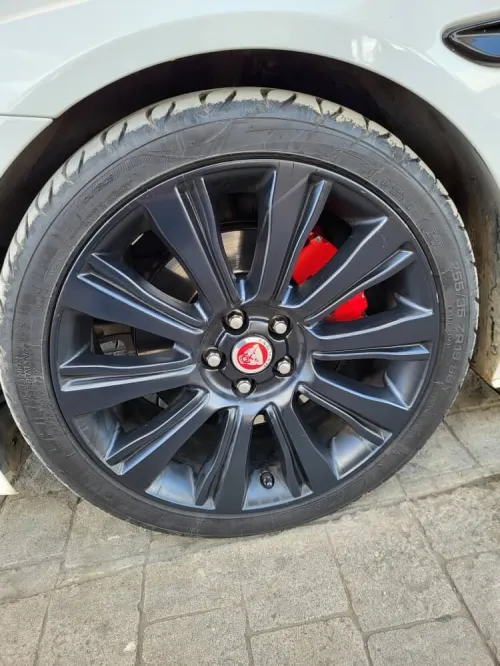 Jaguar Xe 2018 Simple