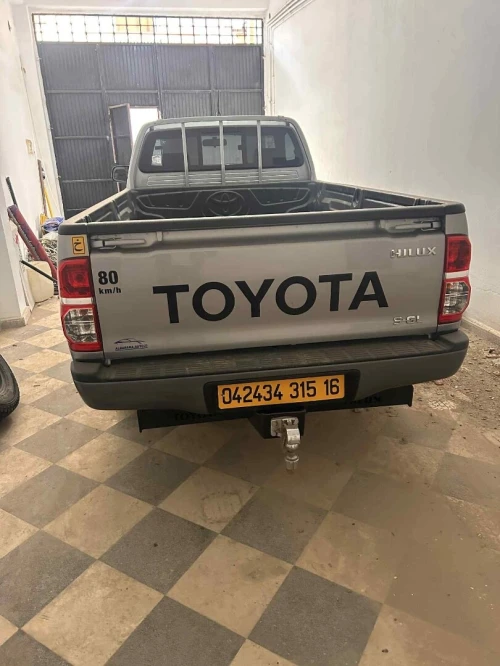 Toyota Hilux 2015 LEGEND DC 4x2