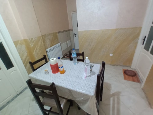 Location Appartement F2 Chlef Tenes