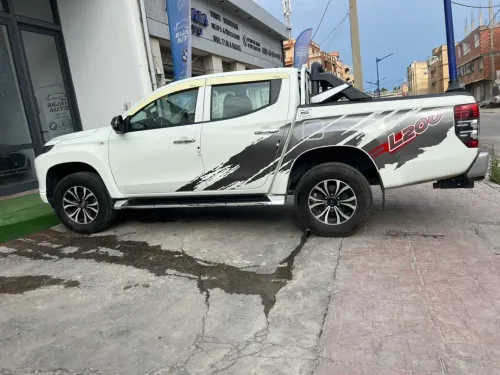 Mitsubishi L200 2022 Doube cabine Evolution