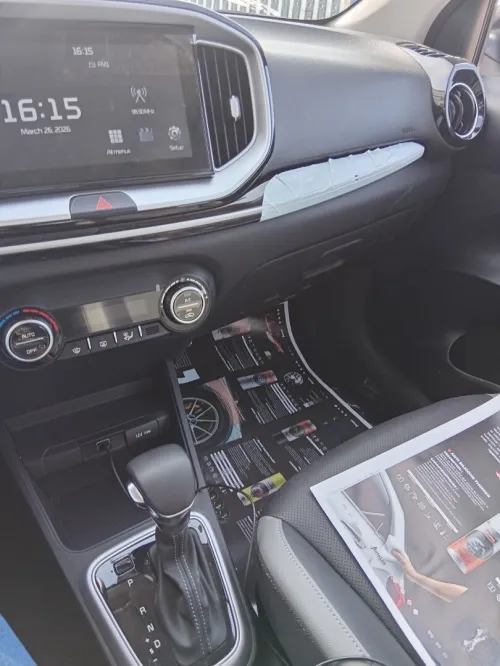 Kia KX1 2025 