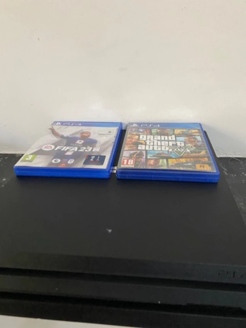 Ps4 pro 1T 