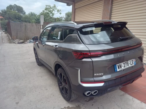 Geely Coolray 2025 