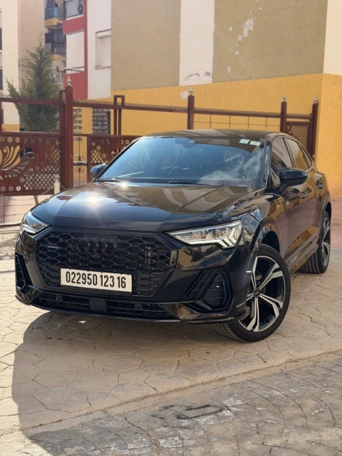 Audi Q3 2023 Sline