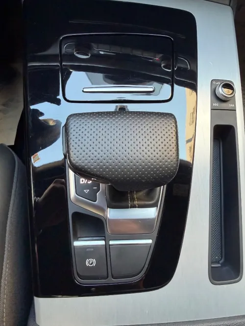 Audi Q5 2023 Sline