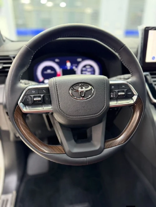 Toyota Land Cruiser  2026 Vsx