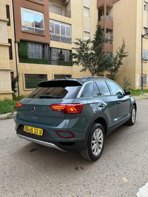 Volkswagen T-Roc 2023 