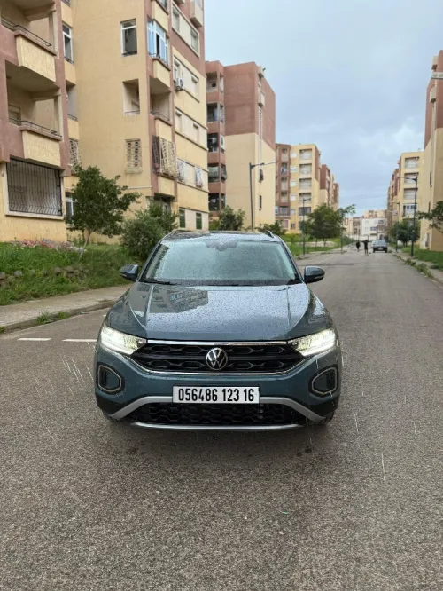 Volkswagen T-Roc 2023 