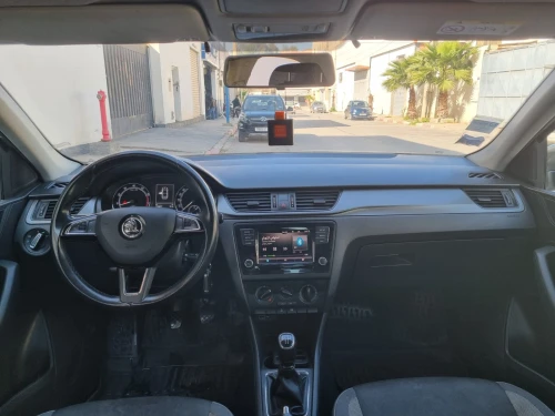Skoda Rapid 2019 Edition
