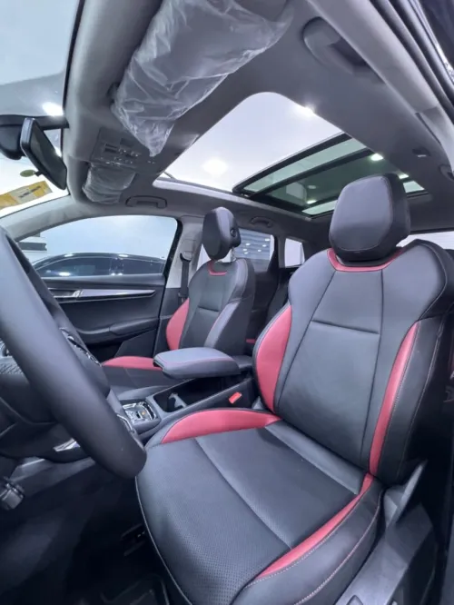 LOCATION DE VOITURE