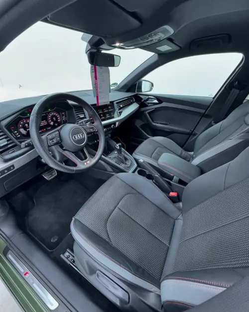 LOCATION DE VOITURE 2025 