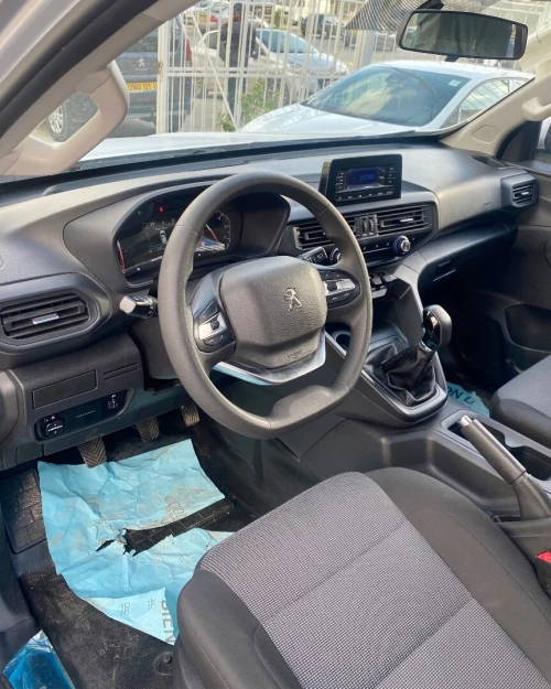 Peugeot Landtrek 2022 