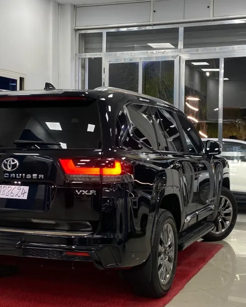 Toyota Land Cruiser  2025 VXR