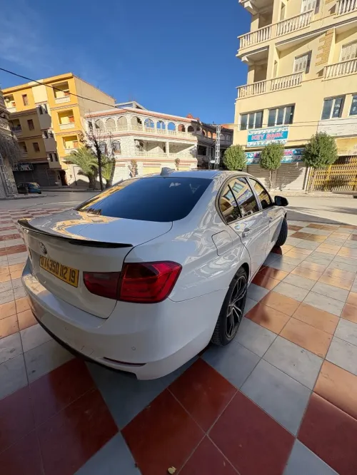BMW Série 3 2012 Luxury