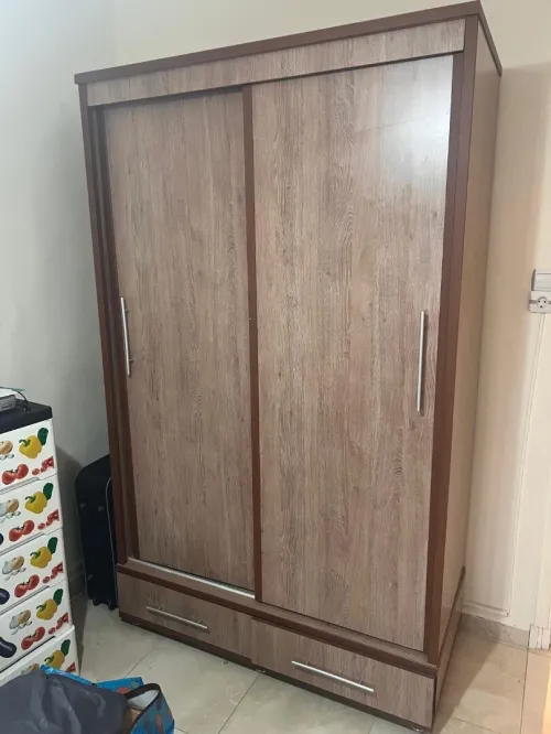 Ensemble canapé et armoire
