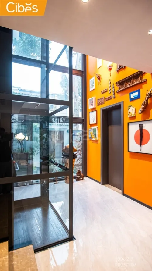  Ascenseurs sur mesure  Installation et Vente | VIP LIFT 