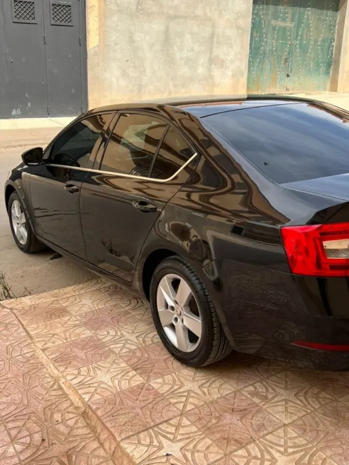 Skoda Octavia 2018 Ombisyo