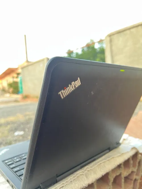 Lenovo tink pad yong 11e 