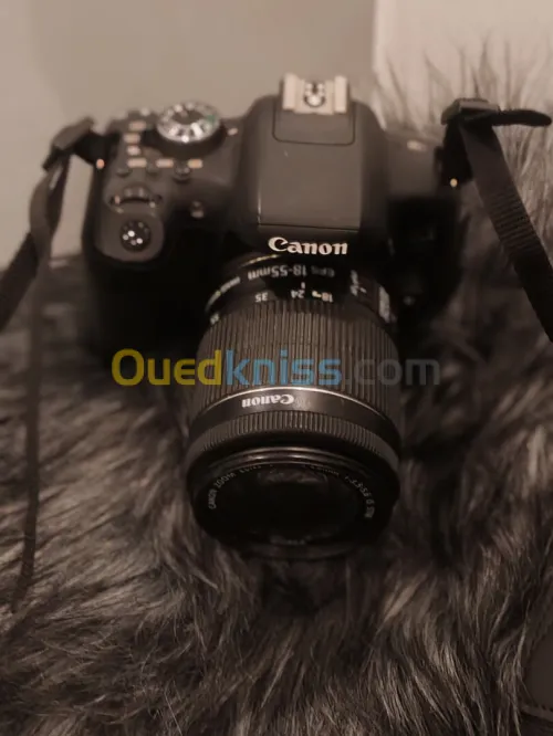 Canon 750D
