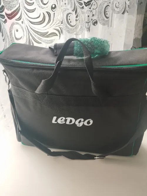 LedGo Kit 2 Panneaux Bi-color E268C avec sac de transport