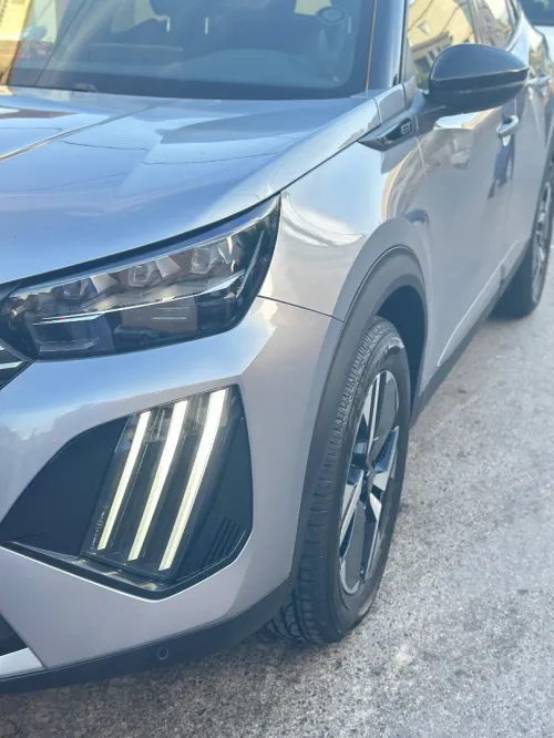 Peugeot 2008 2024 GT