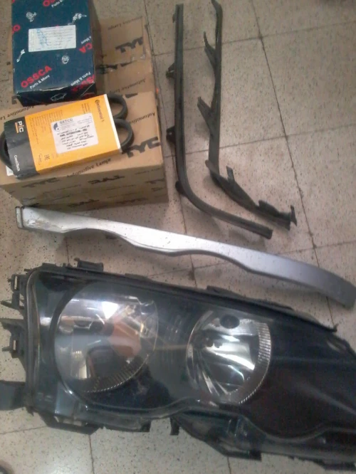 lot de piéces  BMW série 3 2000 (E46) مانيش حانوت :)