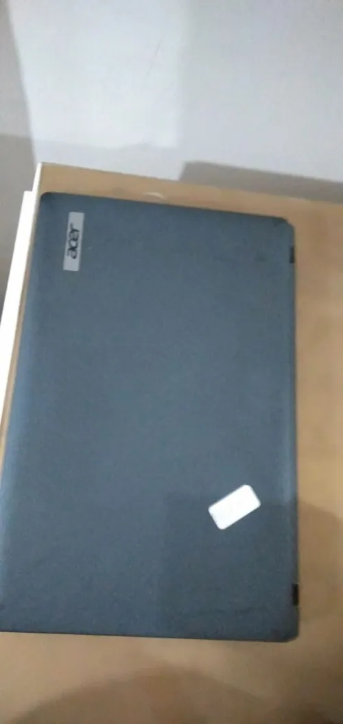 حاسوب محمول aser