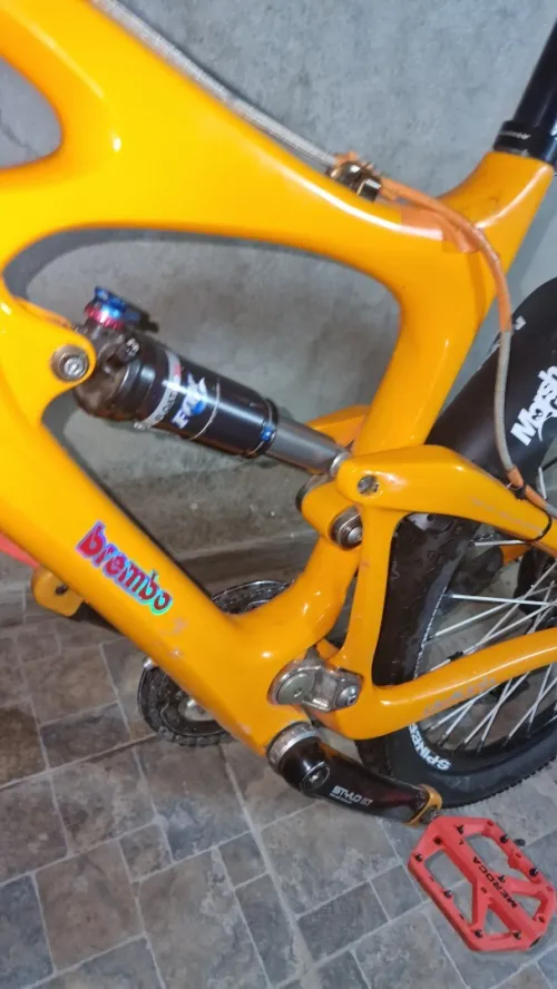Vélo Ibis Mojo  Cadre carbone   bon état