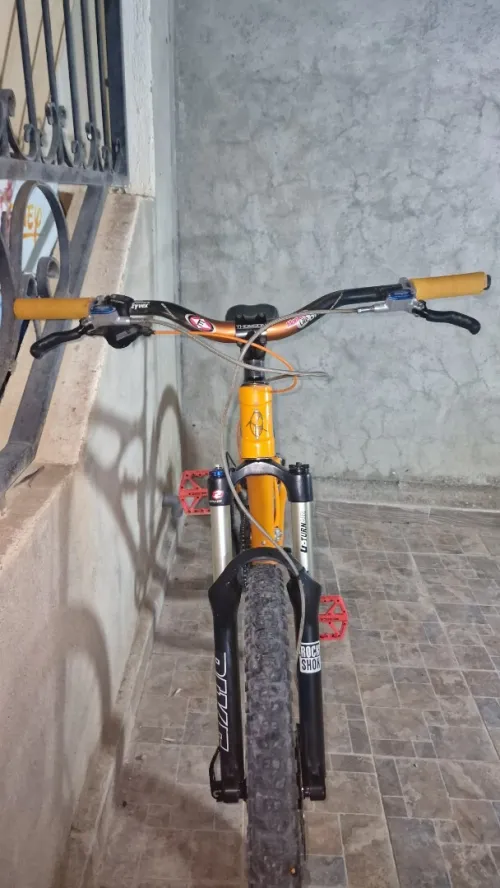 velo vtt enduro ibis mojo cadre carbone bon etat