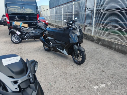 Yamaha X Max N Max 2025