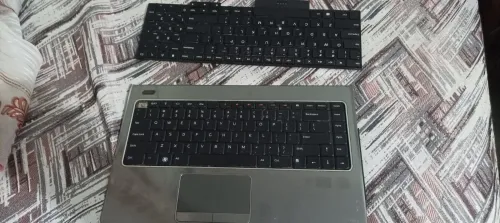 Carte mère laptop e afficheur e carcass
