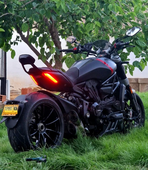 Ducati X-diavel 2022