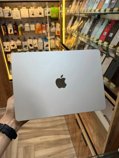 Macbook air m3 2024