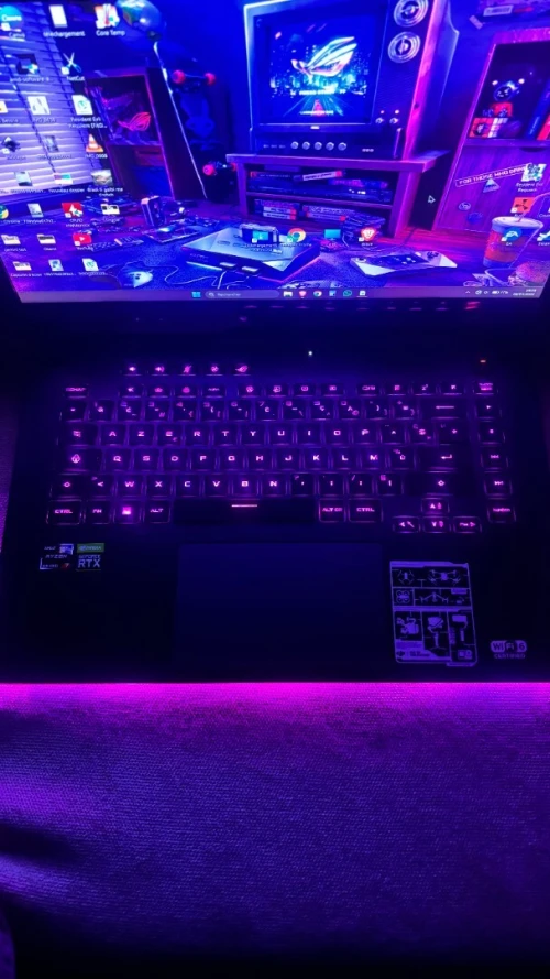 ASUS ROG STRIX G15 GPU 3070 CPU R7 5800H RAM 16 GB 512 SSD NVME