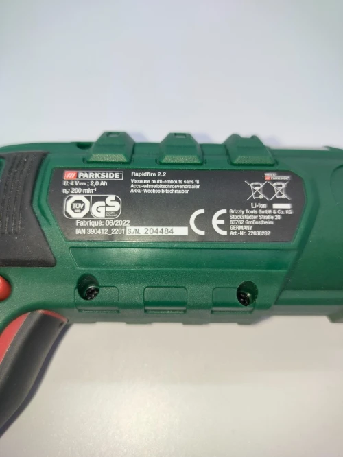 Visseuse Parkside 4V sans fil avec changement Rapide d'Embouts