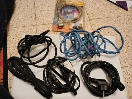 LOT appareillage électrique PRIX GROS NEUF Tout à 990 Alf da